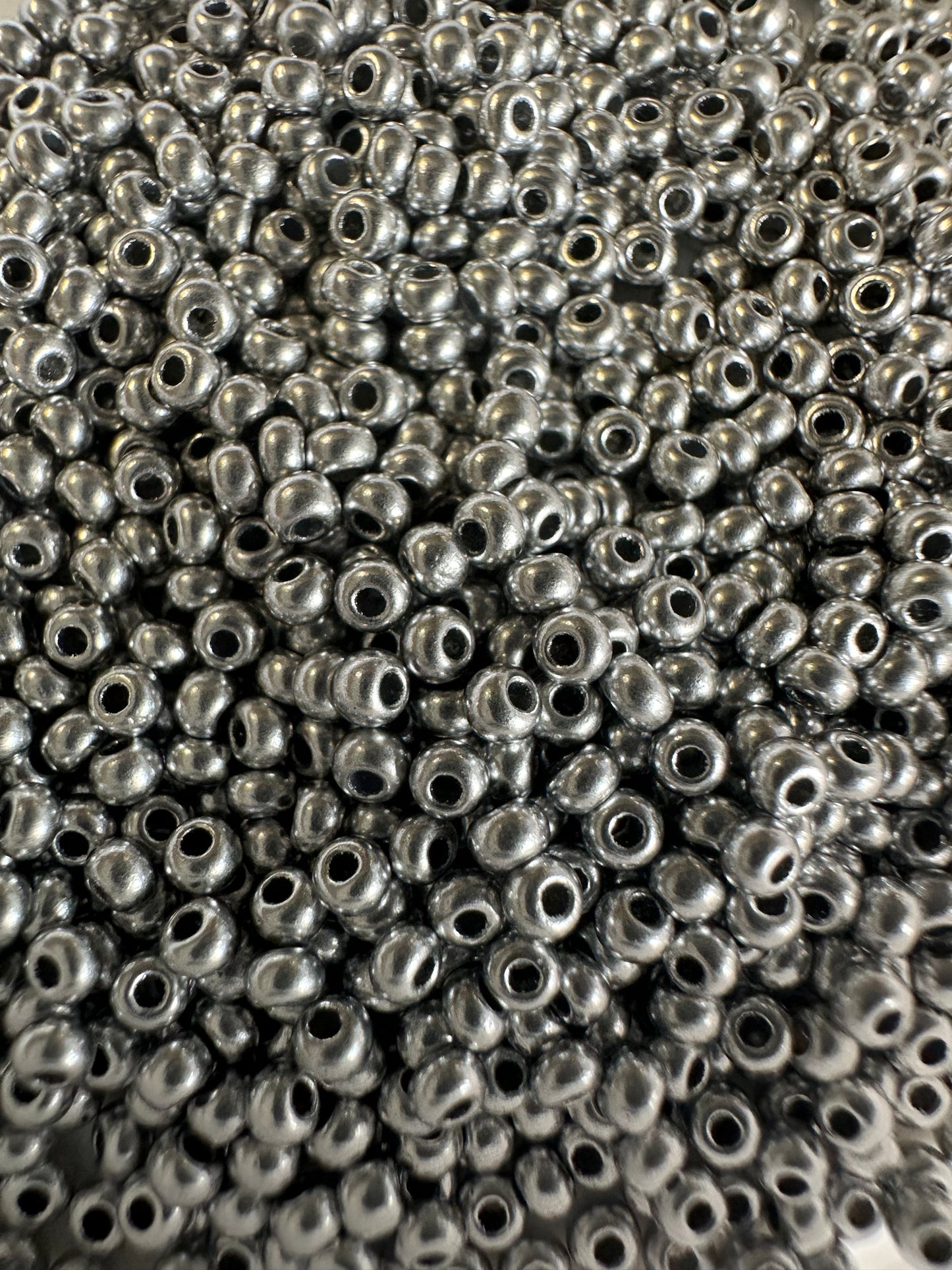 10/0 Seed Beads