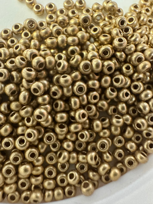 10/0 Seed Beads